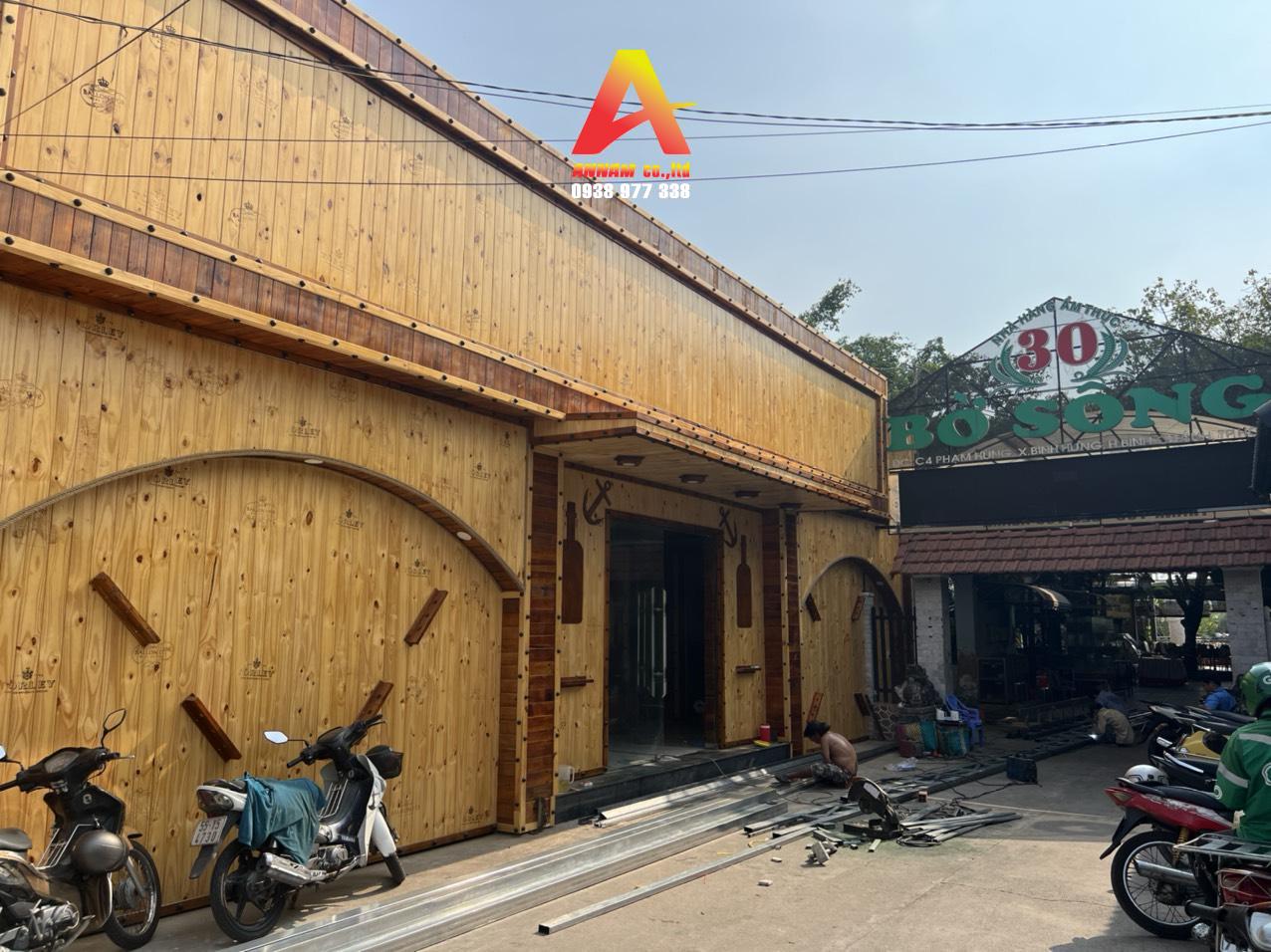 Đội ngũ ANNAM thi công dự án hầm rượu tại nhà hàng 30 Bờ Sông. Đội ngũ ANNAM thi công dự án hầm rượu tại nhà hàng 30 Bờ Sông.